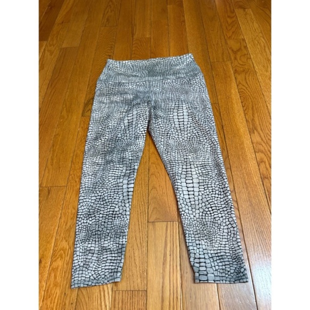 Women's EVC Evolution & Creation Leggings Cropped Animal Print Gray Large Yoga